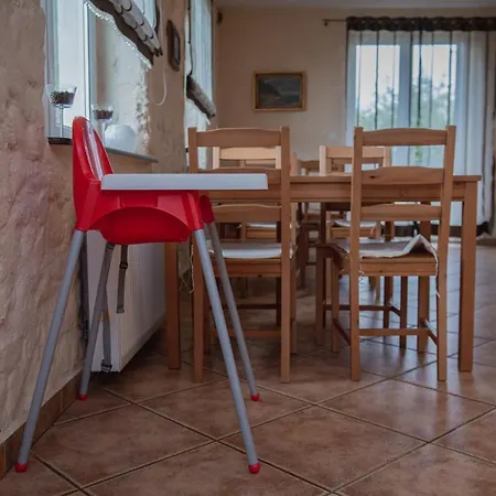 Dworek Debina - Idealny Dla Rodzin I Przyjaciol - Wspolna Sala Do Biesiadowania , Plaza Przyjazna Psom * Debina (Ustka)