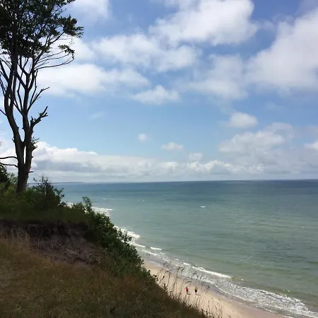 Dworek Debina - Idealny Dla Rodzin I Przyjaciol - Wspolna Sala Do Biesiadowania , Plaza Przyjazna Psom * Debina (Ustka)