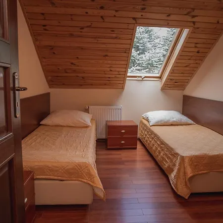 Dworek Debina - Idealny Dla Rodzin I Przyjaciol - Wspolna Sala Do Biesiadowania , Plaza Przyjazna Psom Ferienhaus *