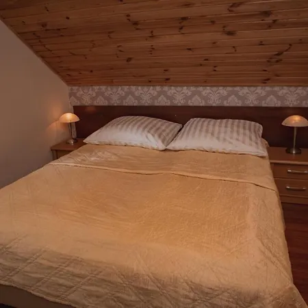 Dworek Debina - Idealny Dla Rodzin I Przyjaciol - Wspolna Sala Do Biesiadowania , Plaza Przyjazna Psom