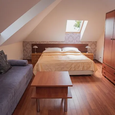 Ferienhaus Dworek Debina - Idealny Dla Rodzin I Przyjaciol - Wspolna Sala Do Biesiadowania , Plaza Przyjazna Psom Debina (Ustka)