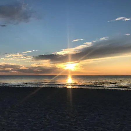 Dworek Debina - Idealny Dla Rodzin I Przyjaciol - Wspolna Sala Do Biesiadowania , Plaza Przyjazna Psom בית נופש *