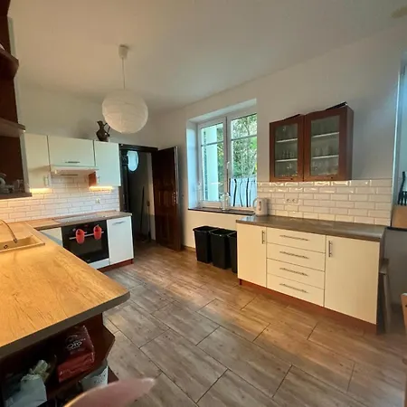 Ferienhaus Dworek Debina - Idealny Dla Rodzin I Przyjaciol - Wspolna Sala Do Biesiadowania , Plaza Przyjazna Psom Debina (Ustka)