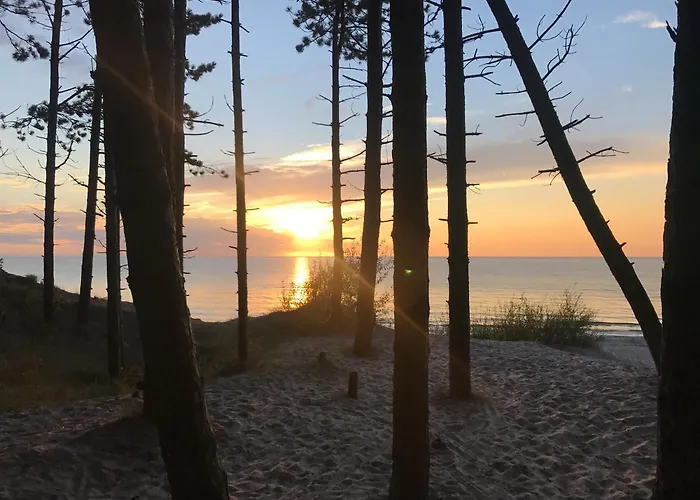 Dworek Debina - Idealny Dla Rodzin I Przyjaciol - Wspolna Sala Do Biesiadowania , Plaza Przyjazna Psom 度假居 Debina (Ustka)