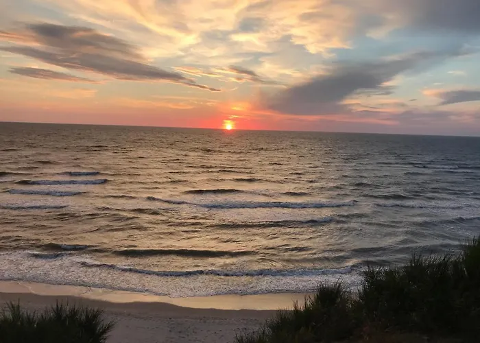 度假居 Dworek Debina - Idealny Dla Rodzin I Przyjaciol - Wspolna Sala Do Biesiadowania , Plaza Przyjazna Psom