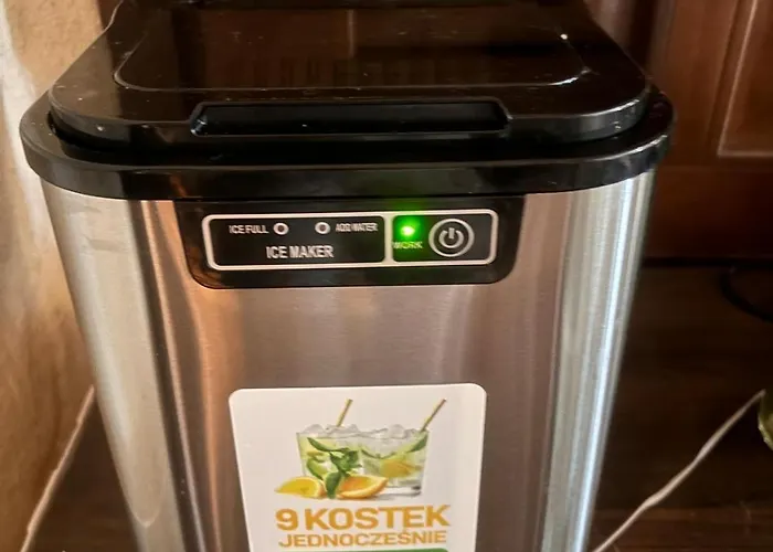 Dworek Debina - Idealny Dla Rodzin I Przyjaciol - Wspolna Sala Do Biesiadowania , Plaza Przyjazna Psom Debina (Ustka)