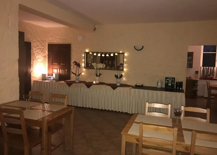 度假居 Dworek Debina - Idealny Dla Rodzin I Przyjaciol - Wspolna Sala Do Biesiadowania , Plaza Przyjazna Psom *